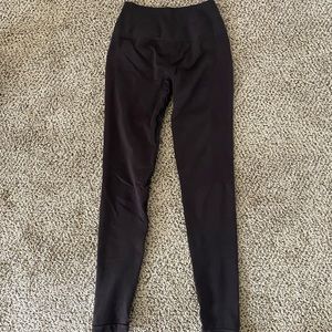 Alphalete amplify leggings